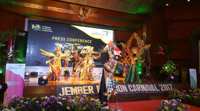 Press Conference Jember Fashion Carnaval 2017 di di Balairung Soesilo Soedarman, Gedung Sapta Pesona, Kementerian Pariwisata (Chodijah Febriyani/Industry.co.id)