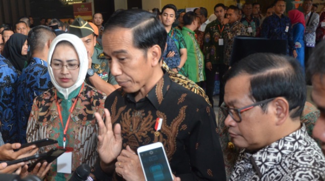 Presiden Jokowi saat berada Rakernas XII APEKSI 2017, di Malang, Jatim, Kamis (20/7) sore. (Foto: Humas/Jay)