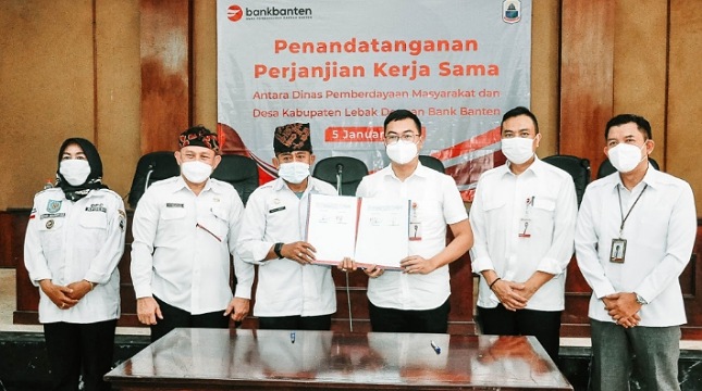Penandatanganan PKS Bank Banten dengan Dinas Pemberdayaan Masyarakat Desa Kabupaten Lebak
