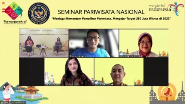 Seminar Pariwisata Nasional bertajuk Menjaga Momentum Pemulihan Pariwisata Mengejar Target 280 Juta Wisnus di 2022 yang diselenggarakan oleh Forwaparekraf secara virtual, Jakarta, Selasa (15/2/2022).