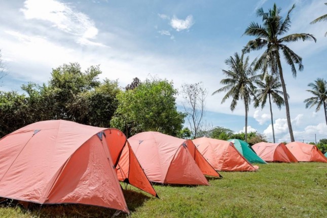 Glamping Kelana di kawasan Mandalika, tepatnya di Desa Kuta, Kabupaten Lombok Tengah (Kemenparekraf)