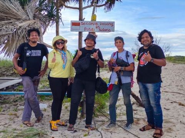 Tim JKW-PWI Berkunjung ke Pulau Ndana NTT