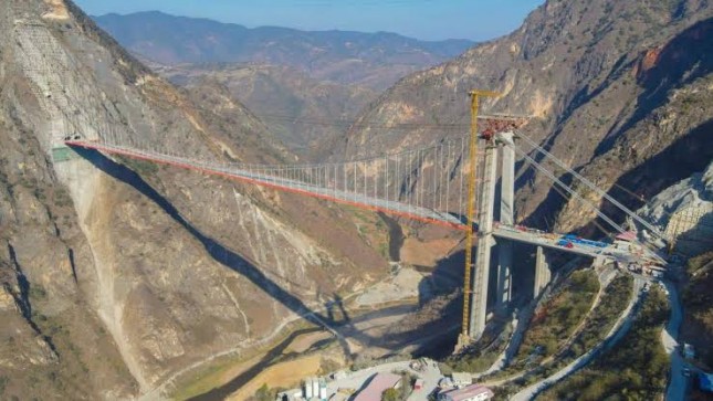 Jembatan Lvzhijiang, Yunnan, China (Ist)