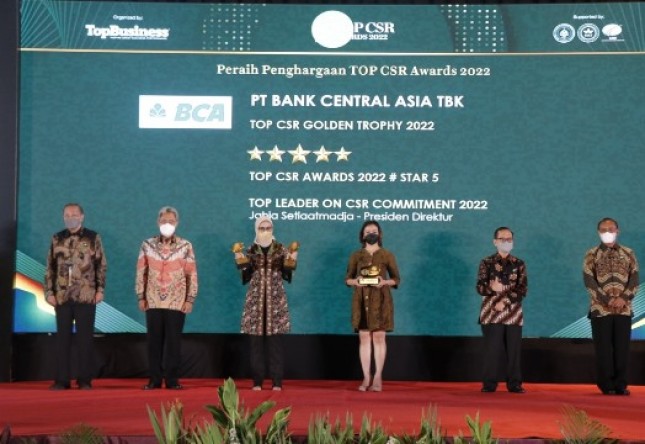 BCA Raih TOP CSR Award