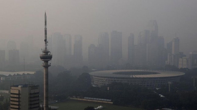 Polusi Udara Jakarta Bukan Karena WFO - Reuters/bisnis.com 