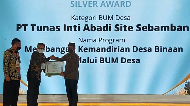 PT Tunas Inti Abadi Raih Penghargaan CSR & PDB Awards 2022