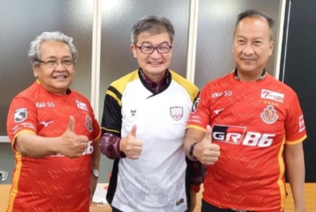 Menperin Agus dan Presiden klub Nagoya Grampus, Kouki Konisihi