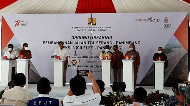 Menko Luhut dan Menteri Basuki Groundbreaking Tol Serang Panimbang Seksi 3