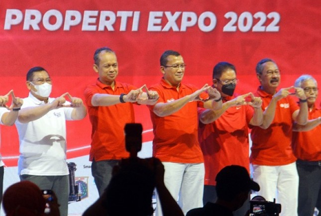 “KPR BTN Merdeka”. Ajang IPEX 2022 yang digelar di Jakarta Convention Center (JCC), Senayan akan berlangsung mulai 13 Agustus 2022 hingga 21 Agustus 2022.