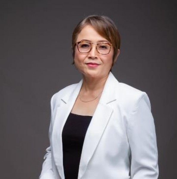 Fabiola Noralita sebagai Direktur Bisnis Individu IFG Life