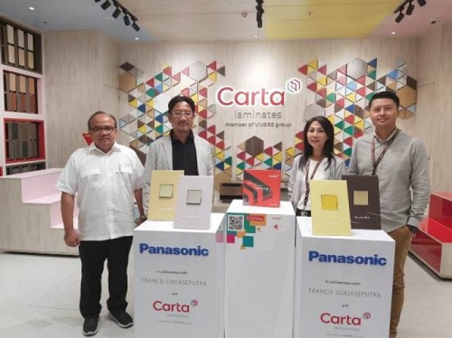 Panasonic bersama Carta Laminates berkolaborasi dengan desainer Francis Surjaseputra menghasilkan sakelar Yumi Series dengan tampilan muka yang dapat diaplikasikan sesuai keinginan penggunanya. 