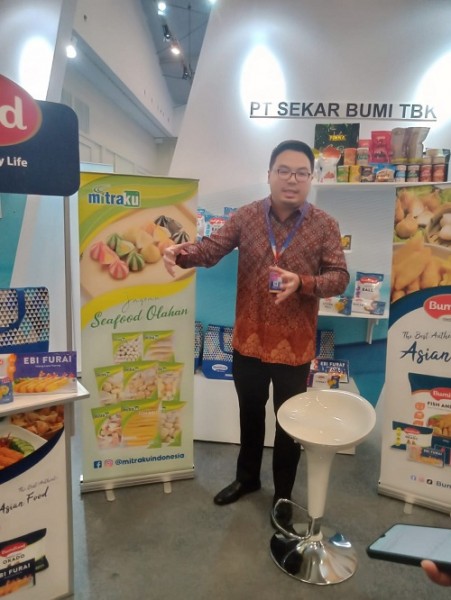 Direktur PT Sekar Bumi Tbk. Howard Ken Lukmito, di ajang Trade Expo Indonesia ke-37, yang diadakan di Indonesia Convention Exhibition (ICE) Bumi Serpong Damai (BSD), Tangerang, Banten, Sabtu (22/10).