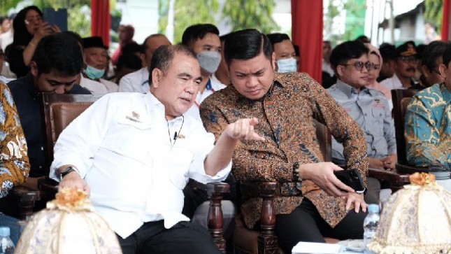 Dirjen PKH Kementan Nasrullah saat berkunjung ke RPH Kabupaten Gowa