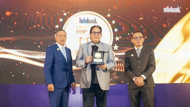 Berhasil Pimpin Transformasi, Direktur Utama Bank DKI Fidri Arnaldy Raih TOP 100 CEO 2022