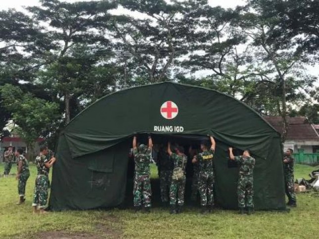 Perkuat Satgas TNI AL Peduli Bencana Cianjur dengan RS Lapangan Canggih 