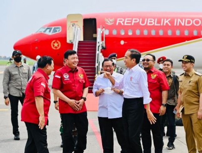 Dari Kalbar, Presiden Jokowi Lanjut Kunjungan Kerja…