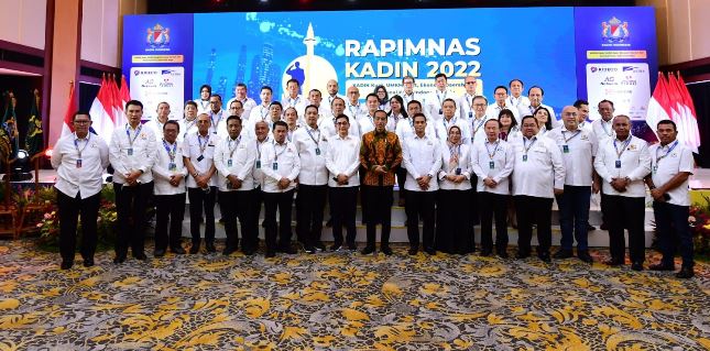 Presiden Jokowi Beri Pengarahan pada Rapimnas KADIN 2022