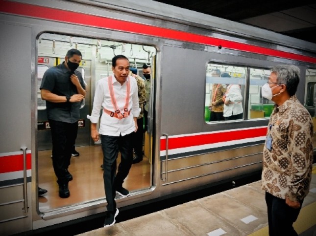 Presiden Jokowi Tegaskan Pencabutan PSBB dan PPKM Tunggu Kajian