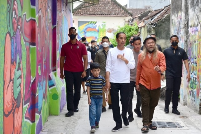 Presiden Jokowi Kunjungi Mas Don Art Center Kota Surakarta