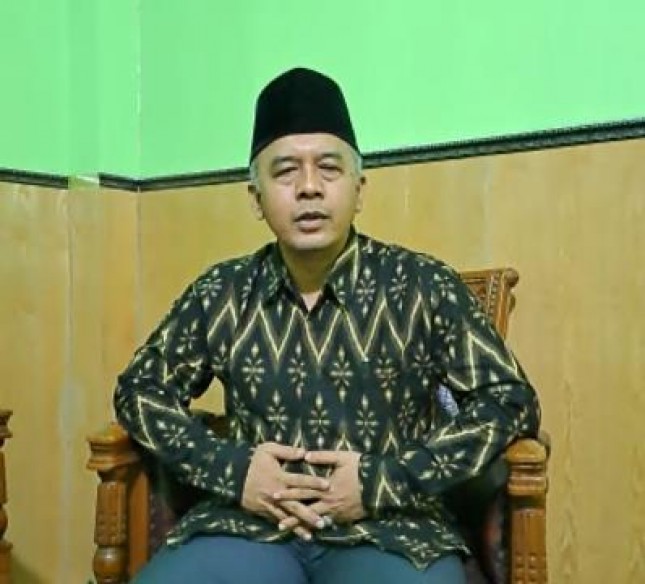 Wakil Rektor II Universitas Maarif Lampung KH Dr Ahmad Muslimin Lc MH 