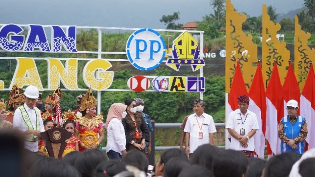 T PP (Persero) Tbk, salah satu perusahaan konstruksi dan investasi terkemuka di Indonesia (“PTPP”) berhasil menuntaskan pembangunan konstruksi proyek Bendungan Tamblang yang berlokasi di Kabupaten Buleleng Provinsi Bali. 