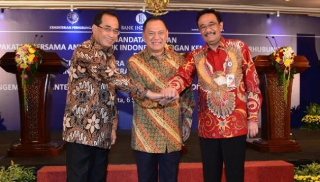 Menhub Budi Karya Sumadi, Gubernur BI dan Gub DKI (Foto Humas)