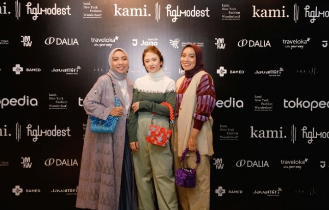 3 founder Kami. yang berhasil tampilkan koleksinya di New York Fashion Week 2024.
