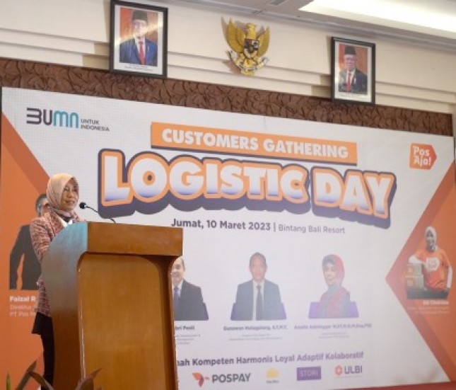 Direktur Bisnis Kurir dan Logistik Pos Indonesia Group, Siti Choiriana