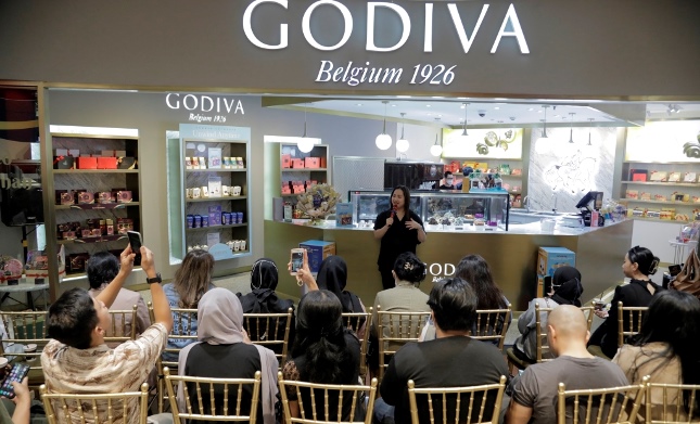 Perayaan 10 tahun Godiva di Indonesia.