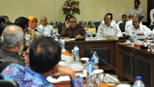 Menteri Koperasi dan UKM, Puspayoga pada acara Raker Komite IV (DPD) RI dengan Menteri Koperasi dan UKM membahas pengawasan atas pelaksanaan UU Nomor 25/1992 tentang Perkoperasian, di Jakarta, Senin (18/9).