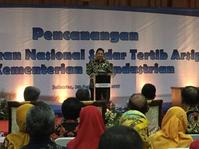 Menteri Perindustrian, Airlangga Hartarto saat acara Gerakan Nasional Sadar Tertib Arsip (GNSTA)