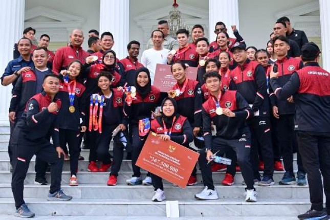 Pemerintah Terus Dukung Pengembangan Sepak Bola Indonesia 