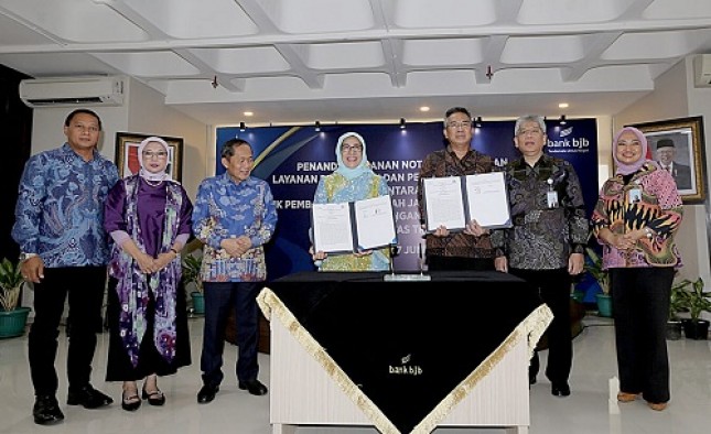 PT Bank Pembangunan Daerah Jawa Barat dan Banten Tbk (bank bjb) bersama Universitas Trisakti menandatangani Nota Kesepahaman tentang Pendidikan, Penelitian, dan Penandatangan Perjanjian Kerja Sama (PKS) tentang Pemberian Fasilitas Kredit Ritel, Bantuan Penagihan, dan Pembayaran Kolektif Angsuran Kredit Ritel. 