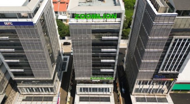 Zoomlion resmikan gedung kantor pusat baru.