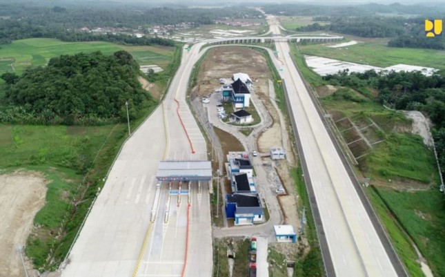 Foto Utama: Ilustrasi Pembangunan Jalan Tol Serang-Panimbang (dok PUPR)