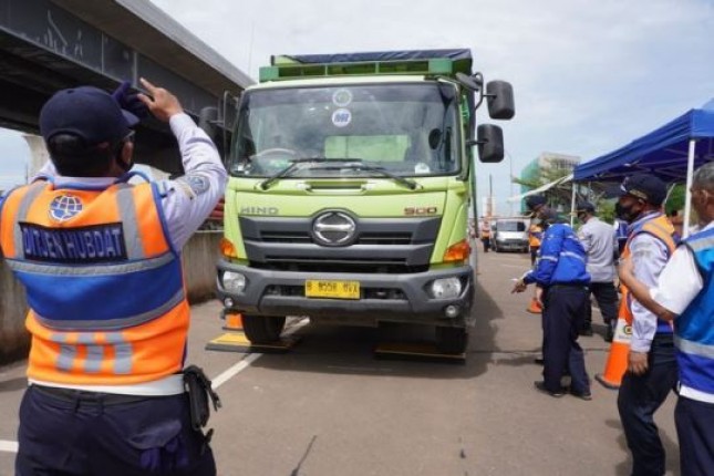 Pemerintah, Ini Bahaya Pembatasan Perlintasan Logistik…