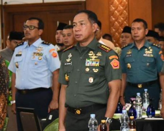 Panglima TNI Hadiri Deklarasi Pemilu Damai Lintas…