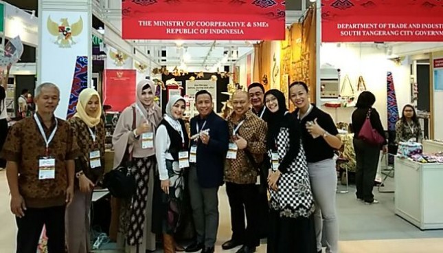 Kerajinan tangan dan produk handmade Indonesia mendapat apresiasi Asia World Expo 2017