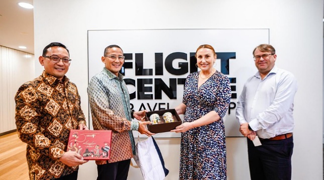 Menparekraf Sandiaga Uno saat bertemu dengan Flight Centre Travel Group Australia