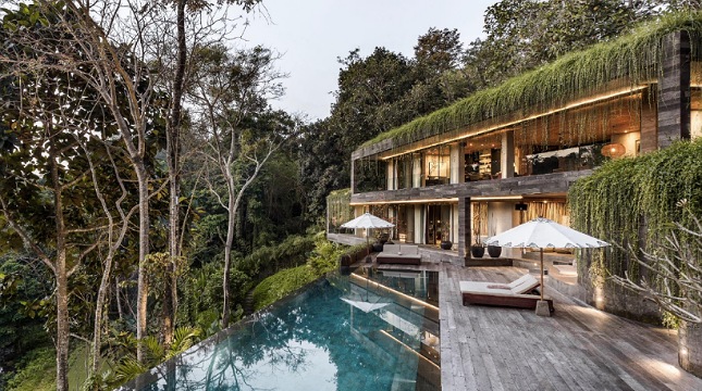 Villa Chamelion OXO Group