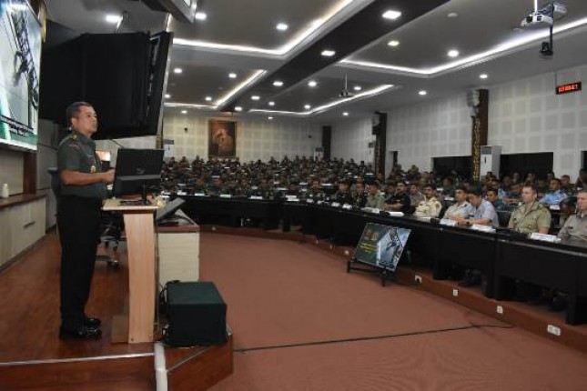 Kepala Pusat Penerangan (Kapuspen) TNI Mayor Jenderal TNI Dr. R. Nugraha Gumilar, M.Sc. 