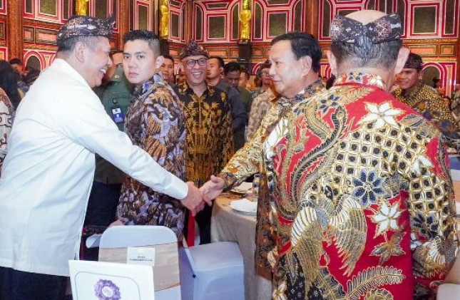 Hadiri Peresmian Kraton Majapahit Jakarta oleh Prabowo Subianto, Ketua MPR RI, Dukung Prabowo Subianto Merangkul Semua Unsur Yang Bisa Diajak Berkawan