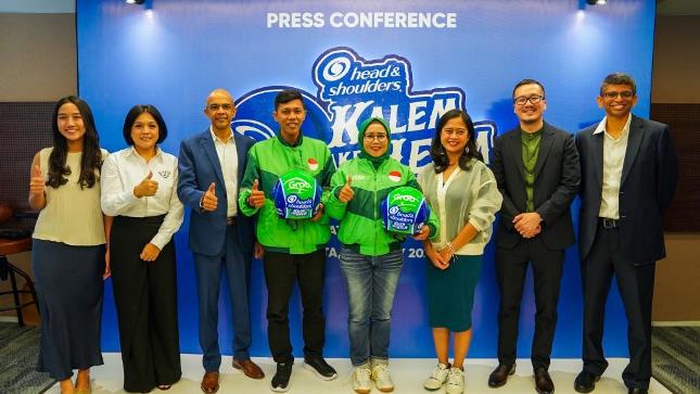 Head & Shoulders dan Grab berkolaborasi gelar kampanye Kalem Pake Helm.