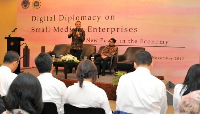 Sekretaris Kementerian Koperasi dan UKM Agus Muharram, pada seminar Digital Diplomacy on Small Medium Enterprises
