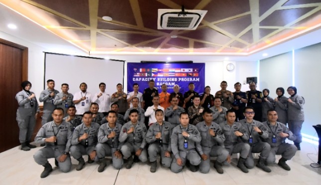 Pelatihan CBP HACGAM tahun ini bertajuk “Law of the Sea and Maritime Enforcement Training”. Digelar selama 2 hari hingga Kamis (26/9), kegiatan ini berlangsung secara daring dan luring yang terpusat di Jakarta, Rabu (25/9/2024).