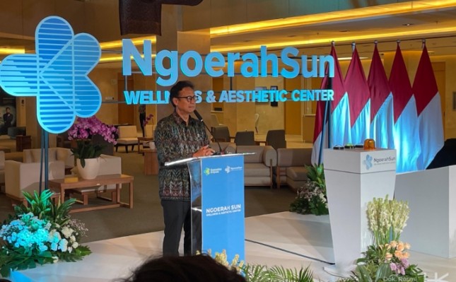 Menkes Budi Gunadi Sadikin meresmikan gedung Ngoerah Sun Wellness and Aesthetic Center garapan Hutama Karya dengan pelayanan perawatan kecantikan berstandar internasional