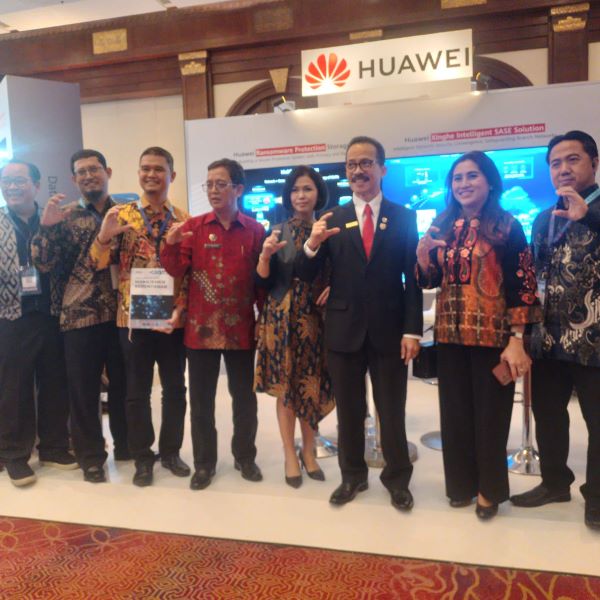 Asosiasi Pengusaha TIK Nasional (APTIKNAS) bekerjasama dengan Naganaya Indonesia kembali mengelar National Cybersecurity Connect 2024 selama 2 hari dari 8-9 Oktober 2024 di Menara Bidakara, Pancoran, Jakarta Selatan.