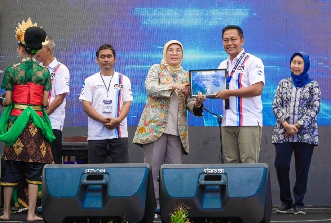 Pamerkan Inovasi, IKM Alat Angkut Siap Bersaing di Era Kendaraan Listrik