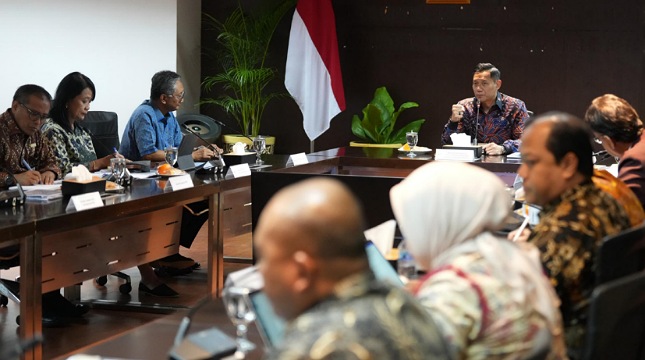 Menteri Pekerjaan Umum (PU) Dody Hanggodo bertemu dengan Menteri Koordinator Bidang Infrastruktur dan Pembangunan Wilayah Agus Harimurti Yudhoyono (AHY)