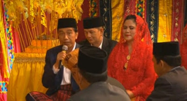 Presiden Jokowi dan Ibu Iriana (Foto Setkab)